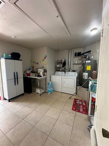 2317 Springridge Drive, Arlington, TX 76014