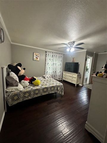 2317 Springridge Drive, Arlington, TX 76014