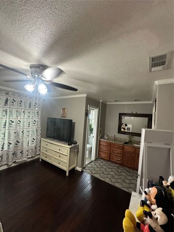 2317 Springridge Drive, Arlington, TX 76014