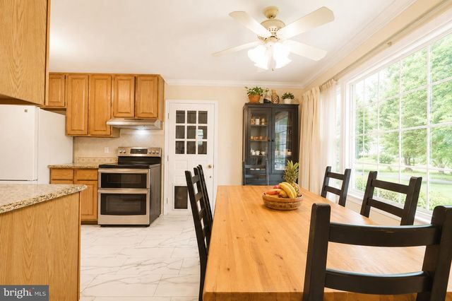 2518 LINDLEY TER, Rockville, MD 20850