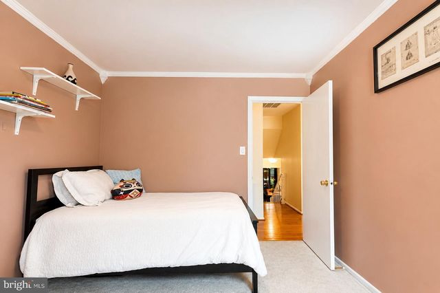 2518 LINDLEY TER, Rockville, MD 20850