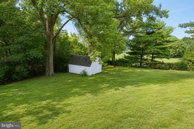2518 LINDLEY TER, Rockville, MD 20850
