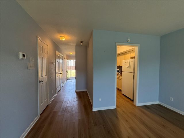 6370 Creekbend Drive 55, Houston, TX 77096