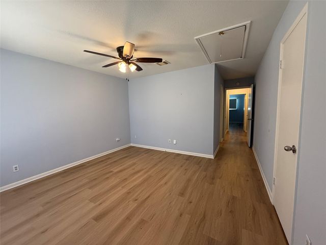 6370 Creekbend Drive 55, Houston, TX 77096