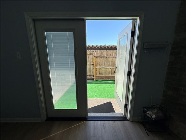 6370 Creekbend Drive 55, Houston, TX 77096