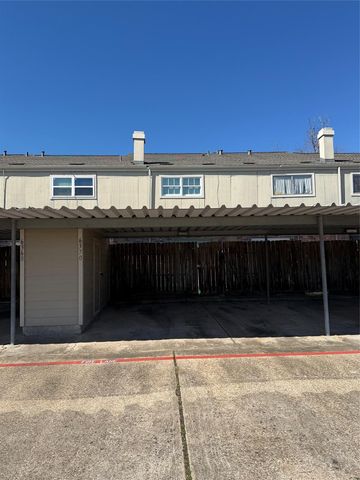 6370 Creekbend Drive 55, Houston, TX 77096