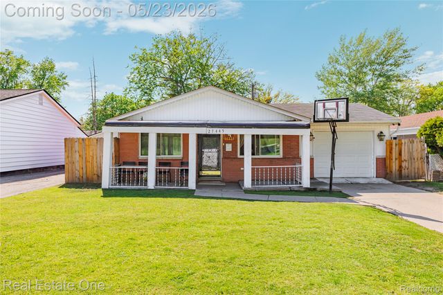 27445 Lorenz Street, Madison Heights, MI 48071