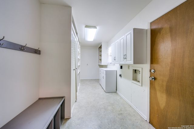 327 TANGO DR, San Antonio, TX 78216