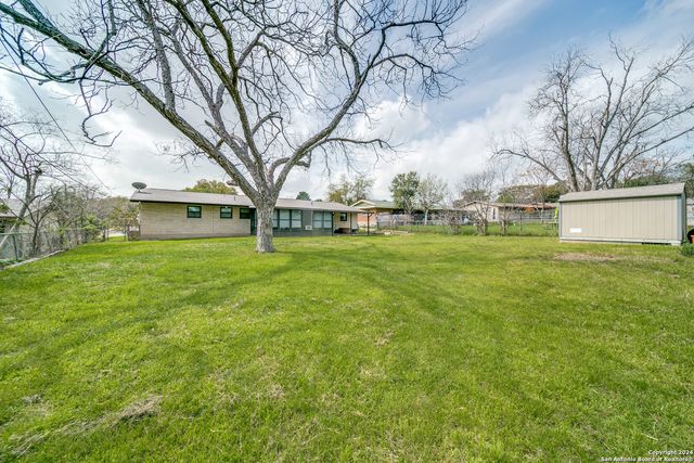 327 TANGO DR, San Antonio, TX 78216