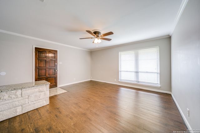 327 TANGO DR, San Antonio, TX 78216