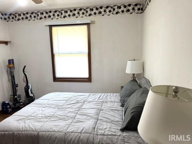1472 Sandalwood Court, Evansville, IN 47720