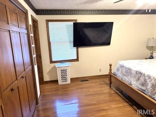 1472 Sandalwood Court, Evansville, IN 47720