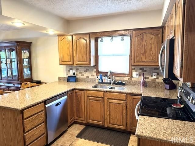 1472 Sandalwood Court, Evansville, IN 47720