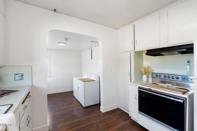 974 6th Street, Sparks, NV 89431