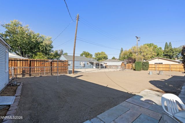 974 6th Street, Sparks, NV 89431
