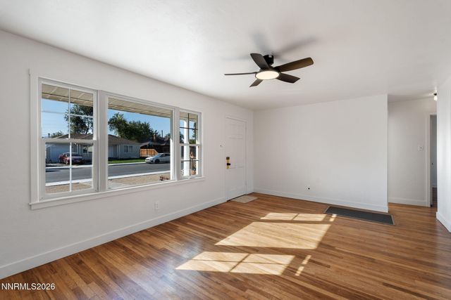 974 6th Street, Sparks, NV 89431