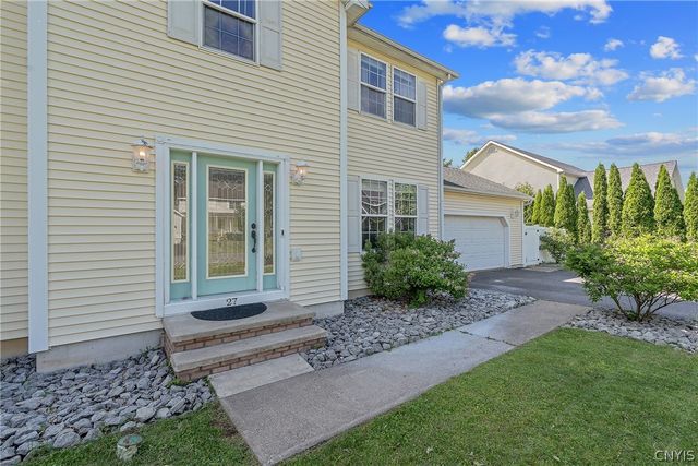 27 Tupelo Drive, Scriba, NY 13126