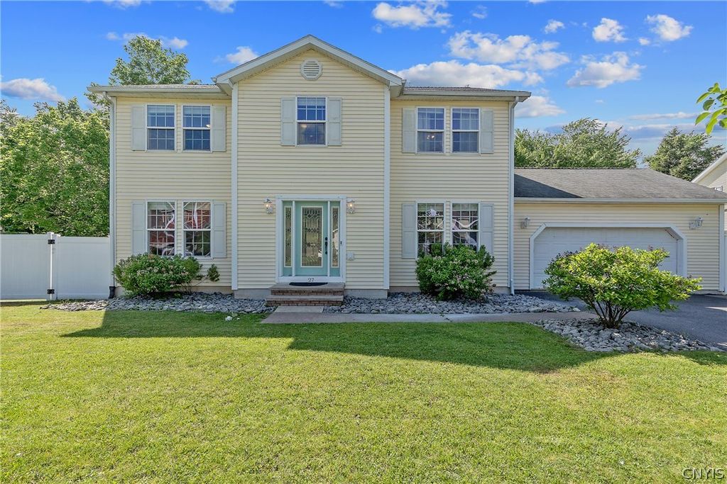 27 Tupelo Drive, Scriba, NY 13126