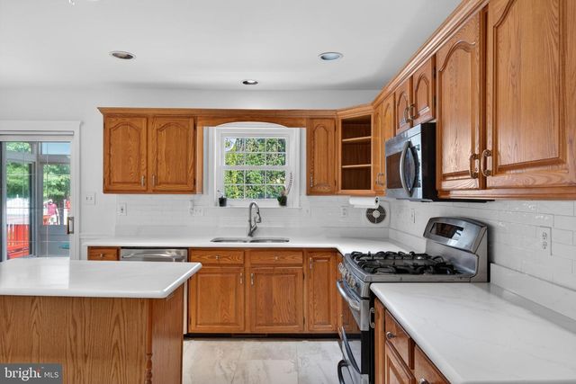751 STEEPLECHASE RD, Landisville, PA 17538