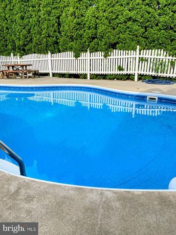 751 STEEPLECHASE RD, Landisville, PA 17538