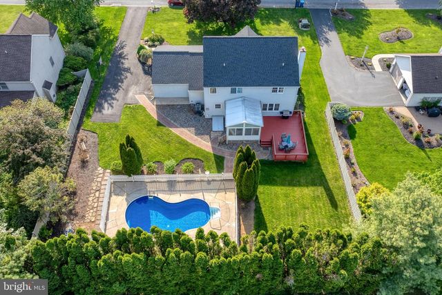 751 STEEPLECHASE RD, Landisville, PA 17538