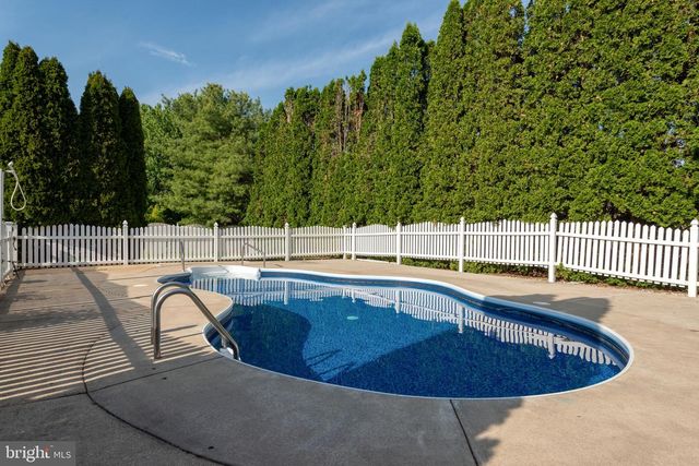 751 STEEPLECHASE RD, Landisville, PA 17538