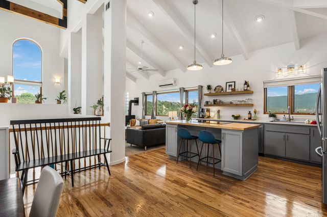 75 Canyon Road, Sandia Park, NM 87047