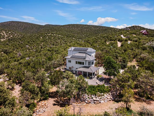 75 Canyon Road, Sandia Park, NM 87047