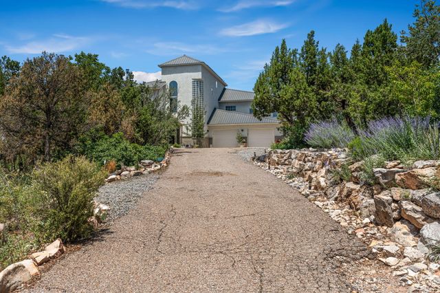 75 Canyon Road, Sandia Park, NM 87047