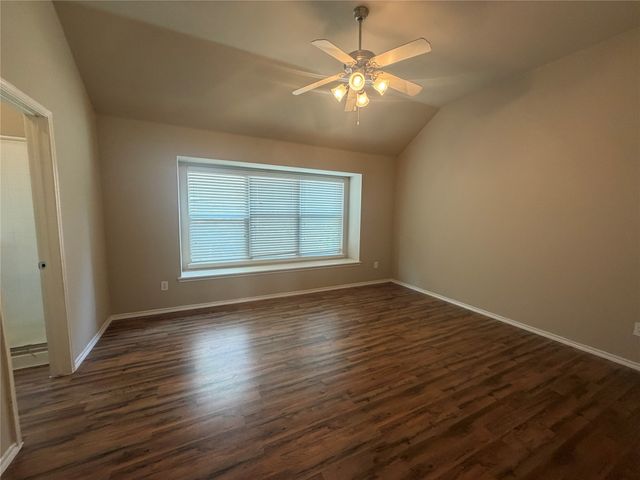 9909 Half Moon Drive, Mckinney, TX 75072