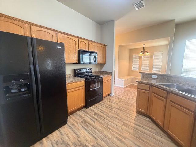 9909 Half Moon Drive, Mckinney, TX 75072