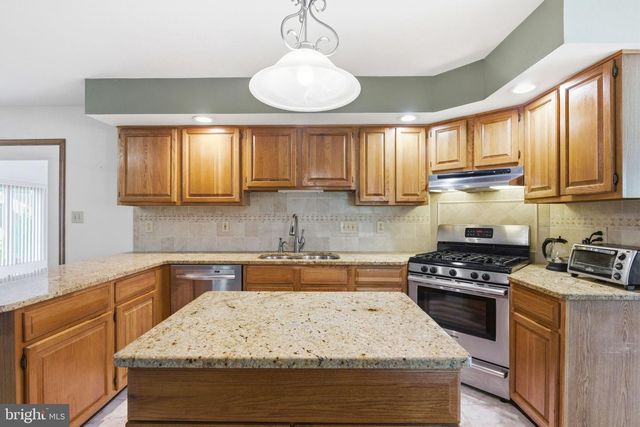 736 LETITIA DR, Hockessin, DE 19707