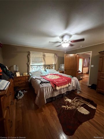 14843 White Avenue, Allen Park, MI 48101