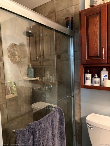 14843 White Avenue, Allen Park, MI 48101