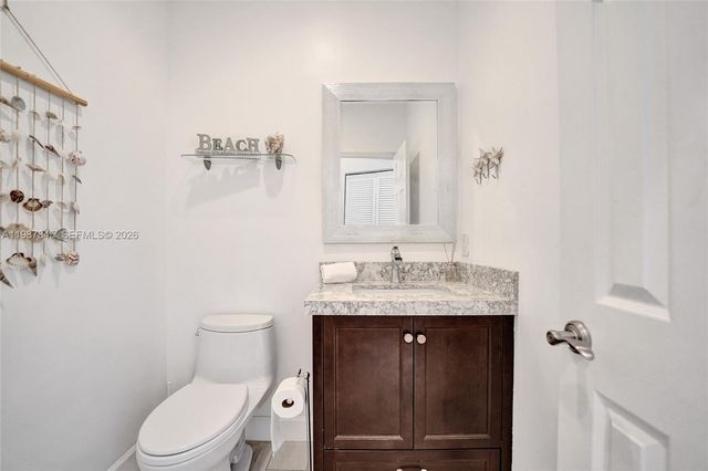 484 Cambridge Dr, Weston, FL 33326