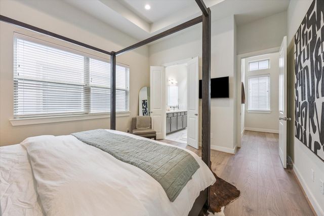 5209 Allen Street D, Houston, TX 77007