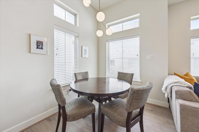 5209 Allen Street D, Houston, TX 77007