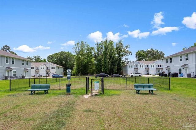 8991 Brigade Trl, Pensacola, FL 32534