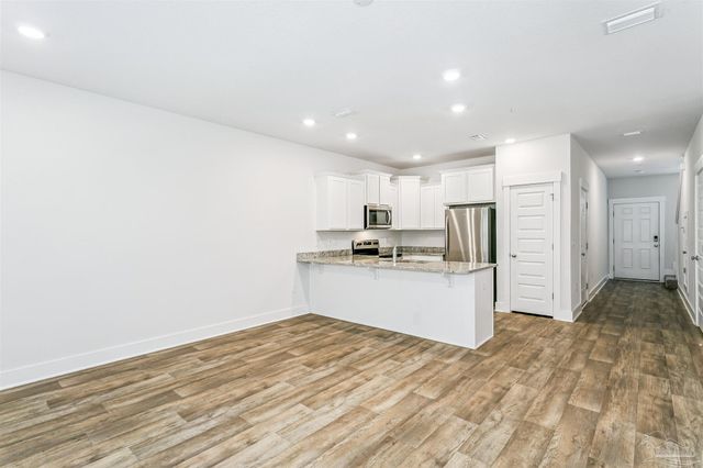 8991 Brigade Trl, Pensacola, FL 32534