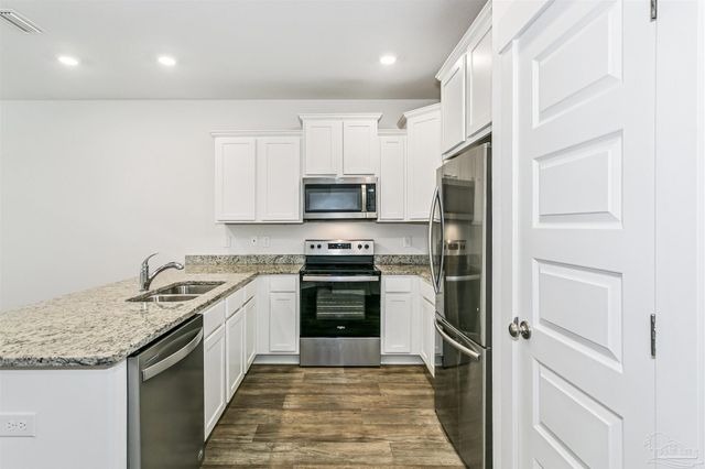 8991 Brigade Trl, Pensacola, FL 32534