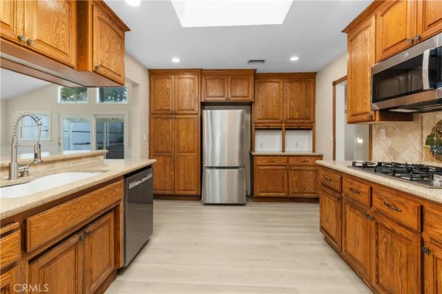 2051 W Elberon, Rancho Palos Verdes, CA 90275