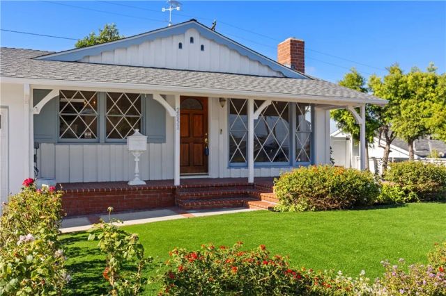 2051 W Elberon, Rancho Palos Verdes, CA 90275
