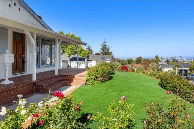 2051 W Elberon, Rancho Palos Verdes, CA 90275