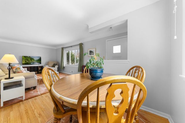 532 5th Avenue S, Hopkins, MN 55343