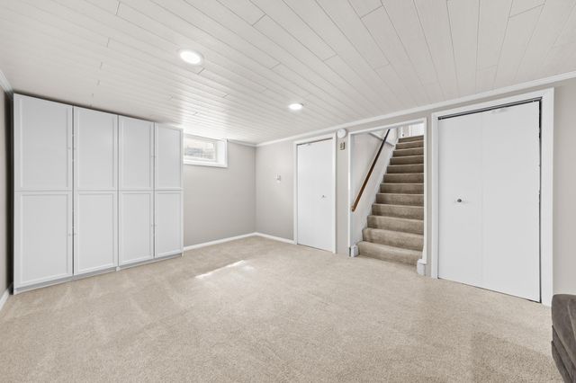 532 5th Avenue S, Hopkins, MN 55343