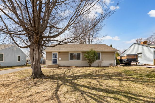 532 5th Avenue S, Hopkins, MN 55343