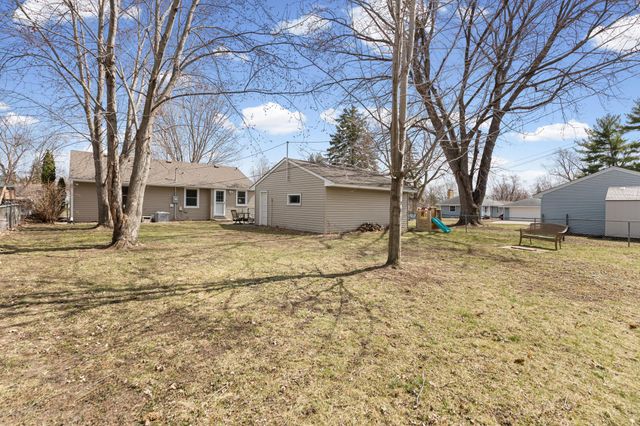 532 5th Avenue S, Hopkins, MN 55343