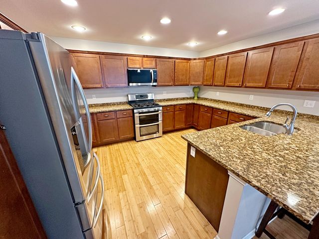 1176 Sawgrass Drive, Griffith, IN 46319