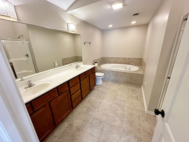 1176 Sawgrass Drive, Griffith, IN 46319