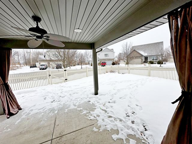 1176 Sawgrass Drive, Griffith, IN 46319